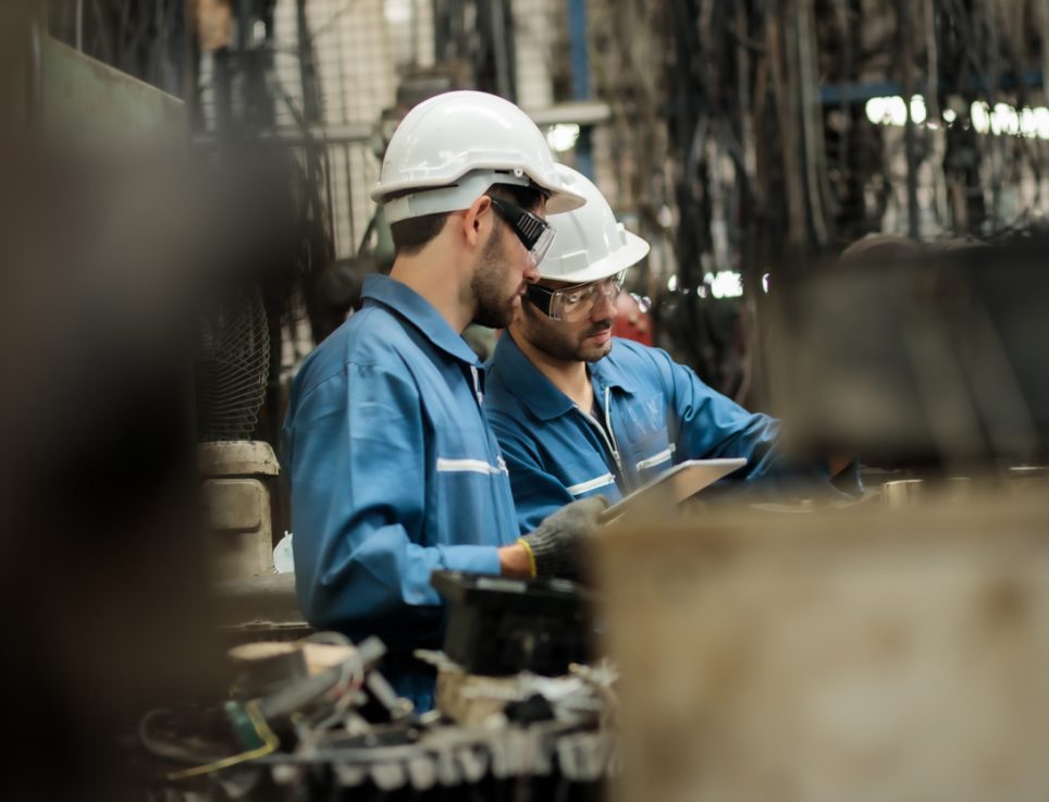 travailleurs sur chantier